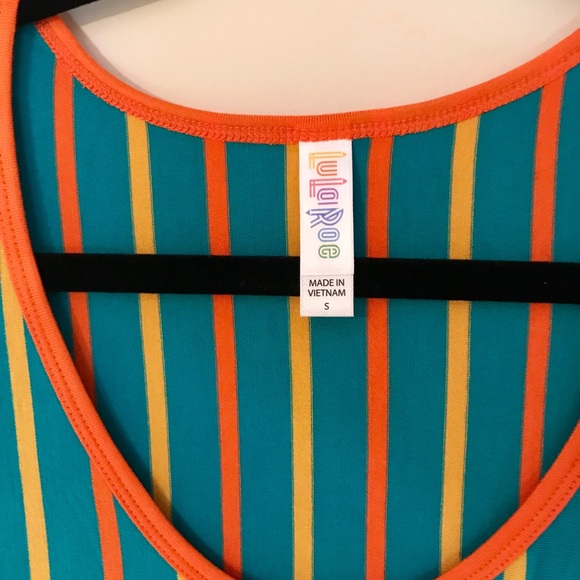 COPY - LuLaRoe Classic T Tee Bold Stripes / S Small - Picture 3 of 3